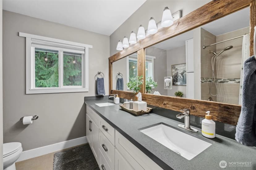 Property photo for 411 58th Street Se, Everett photo 11