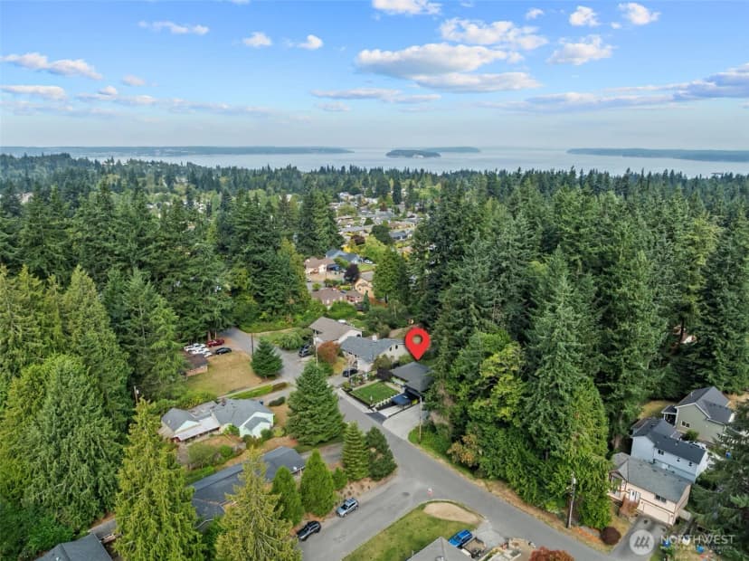 Property photo for 411 58th Street Se, Everett photo 23