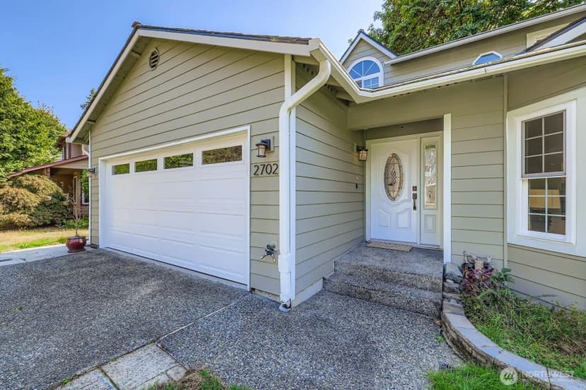 Property photo for 2702 203rd Street Sw, Lynnwood photo 2