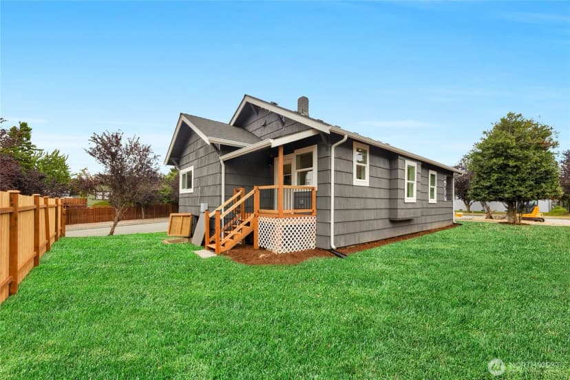 Property photo for 1602 Baker Avenue, Everett photo 17