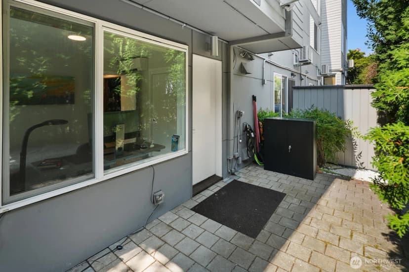 Property photo for 6400 28th Avenue Nw, Seattle photo 26