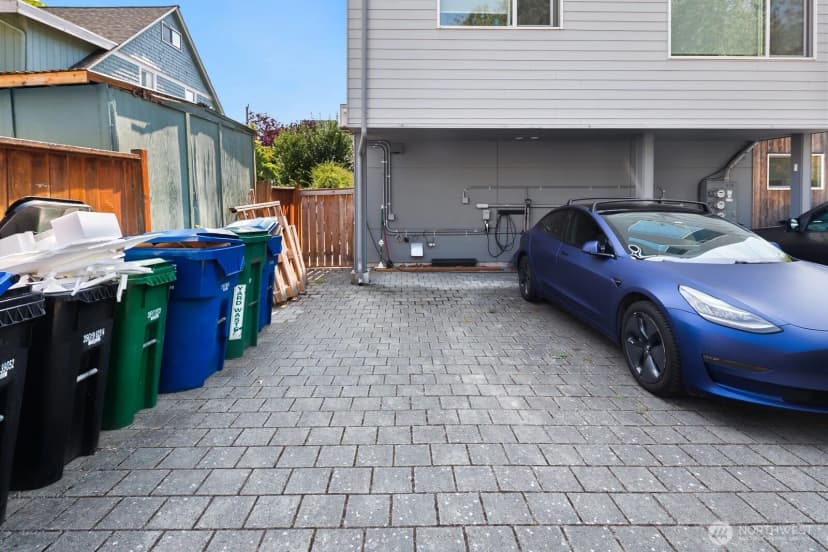 Property photo for 6400 28th Avenue Nw, Seattle photo 27