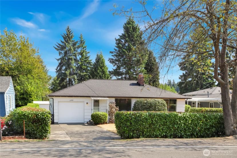 Property photo for 11252 12th Avenue Sw, Seattle photo 21