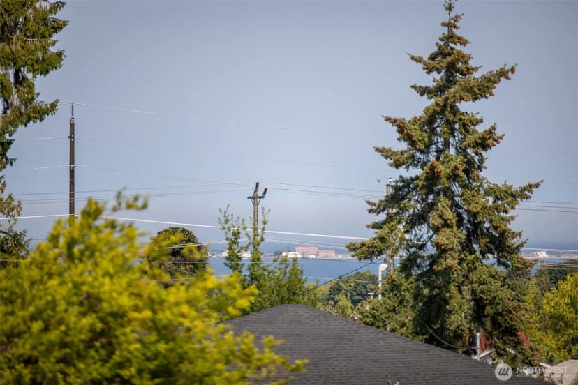 Property photo for 414 E Lopez Avenue, Port Angeles photo 31