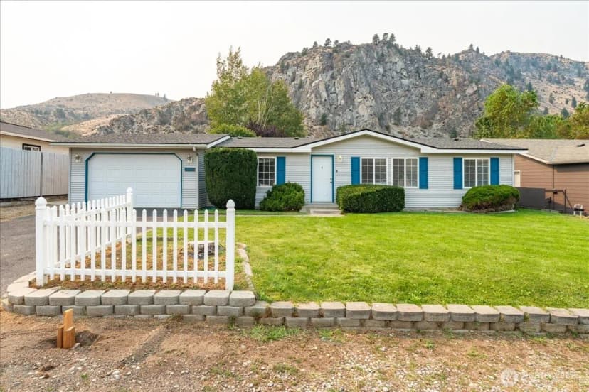 Property photo for 14904 Golden Delicious Street, Entiat