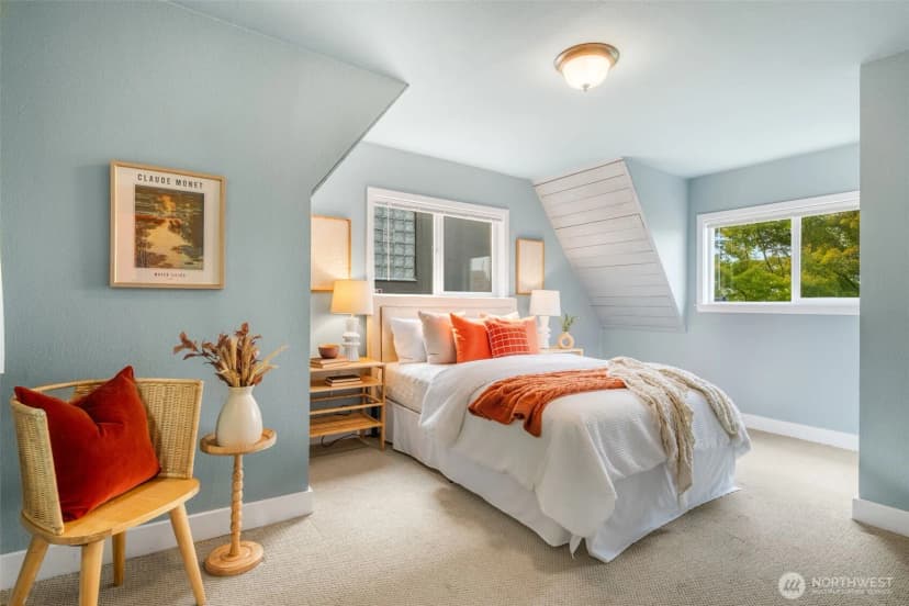 Property photo for 2524 12th Avenue W, Seattle photo 17