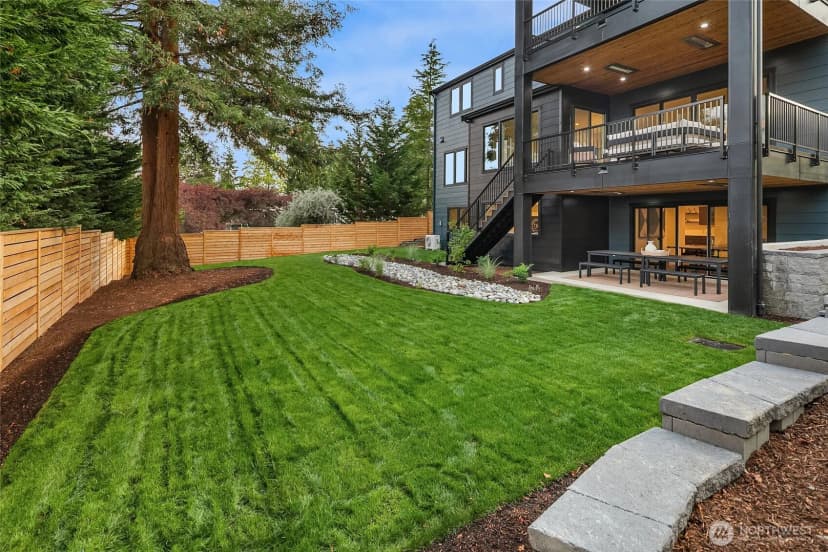 Property photo for 1822 100th Ave Ne, Bellevue photo 34