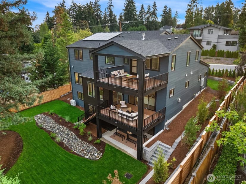 Property photo for 1822 100th Ave Ne, Bellevue photo 37