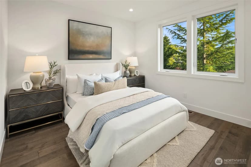 Property photo for 1822 100th Ave Ne, Bellevue photo 26