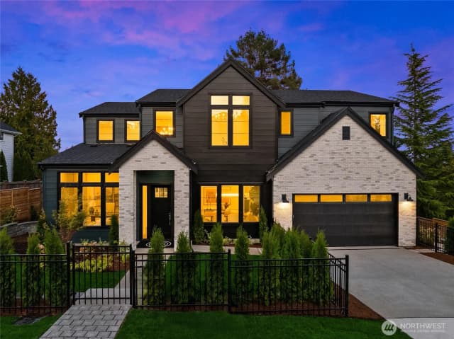 Property photo for 1822 100th Ave Ne, Bellevue
