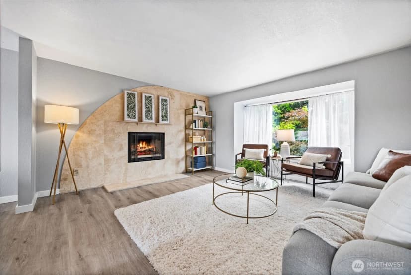 Property photo for 23830 14th Avenue S, Des Moines photo 4