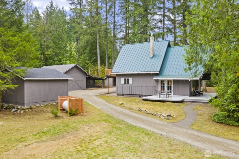 Property photo for 12832 464th Avenue Se, North Bend photo 4