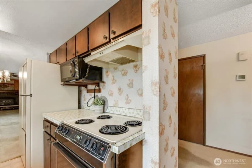 Property photo for 14411 158th Place Se, Renton photo 9