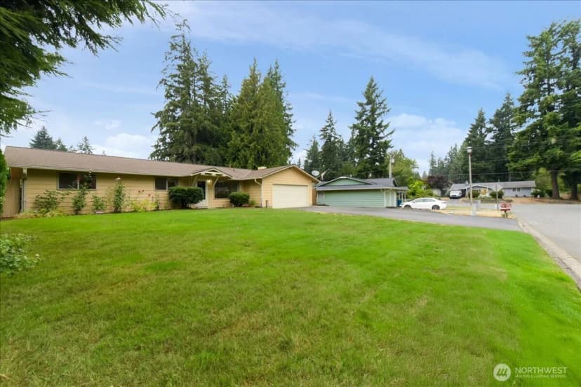 Property photo for 14411 158th Place Se, Renton photo 30