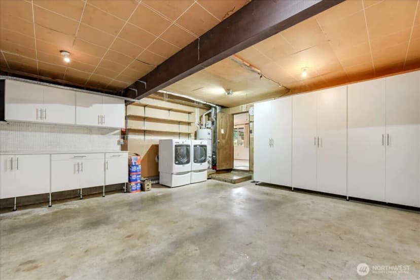 Property photo for 14411 158th Place Se, Renton photo 26