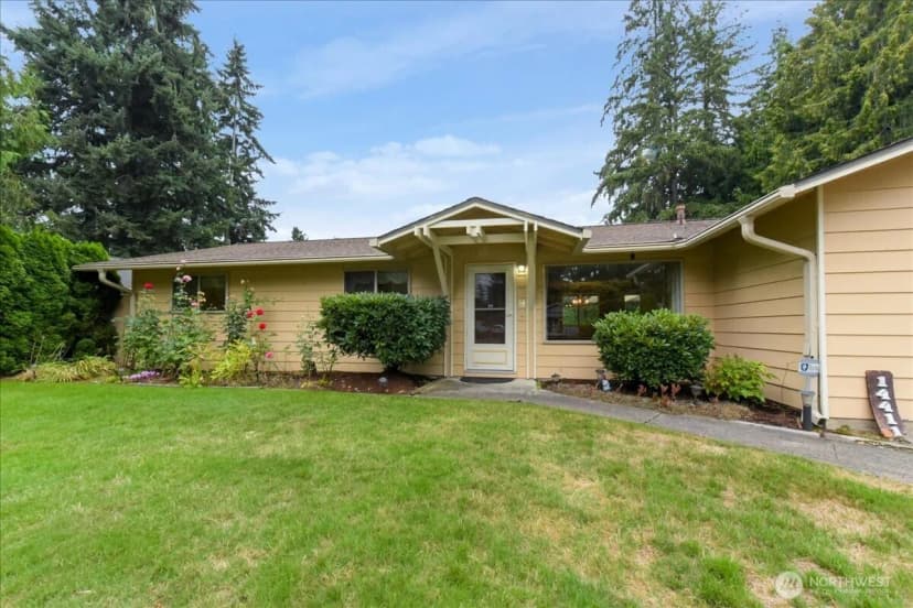 Property photo for 14411 158th Place Se, Renton photo 29