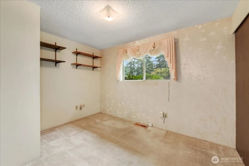 Property photo for 14411 158th Place Se, Renton photo 24
