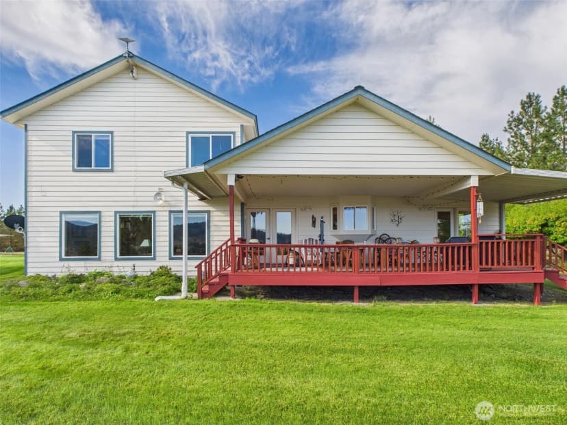 Property photo for 154 W Curlew Lake Road, Republic photo 18