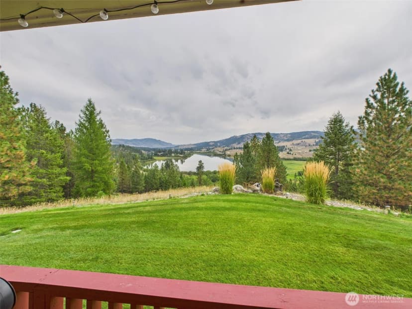 Property photo for 154 W Curlew Lake Road, Republic photo 20