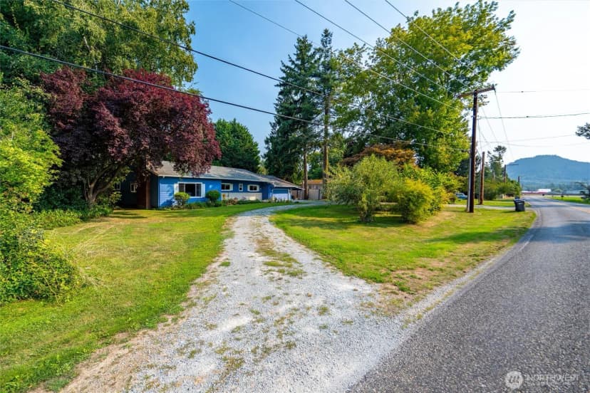 Property photo for 16785 Britt Road, Mount Vernon photo 4