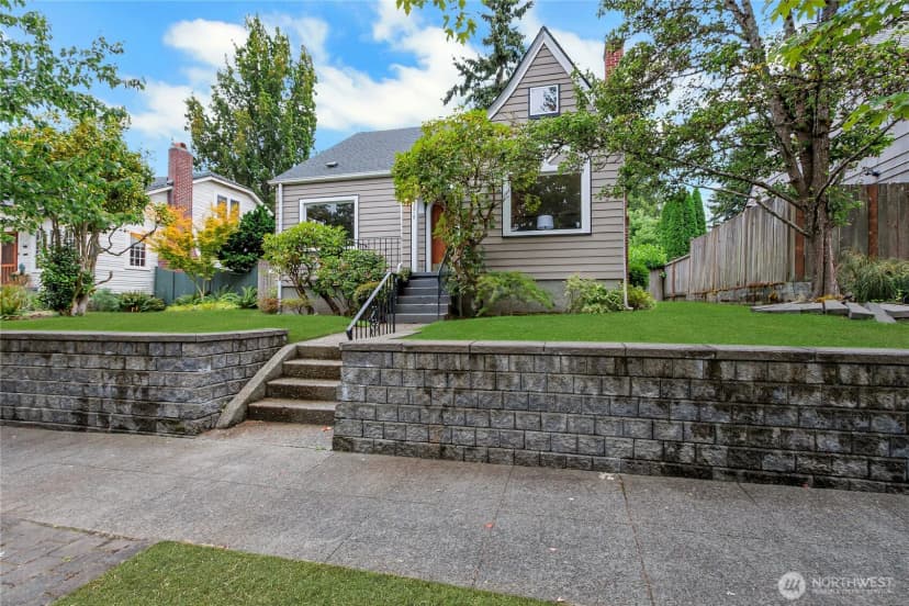 Property photo for 3018 N 13th Street, Tacoma photo 2