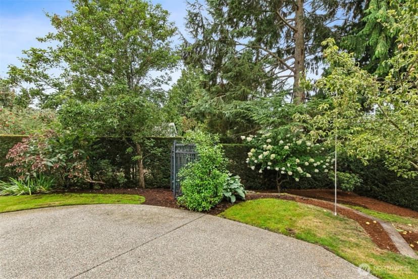 Property photo for 127 Sw 186th Street, Normandy Park photo 26
