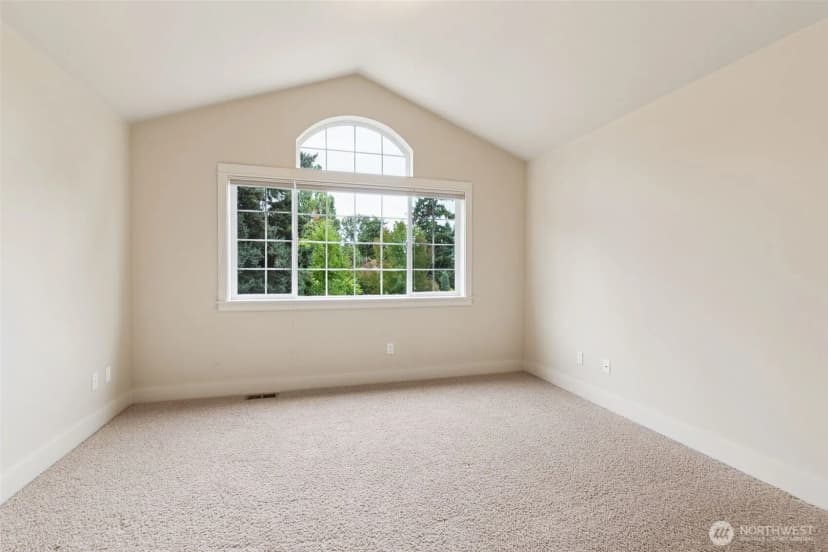 Property photo for 127 Sw 186th Street, Normandy Park photo 21