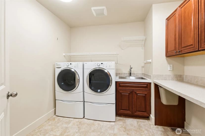 Property photo for 127 Sw 186th Street, Normandy Park photo 20