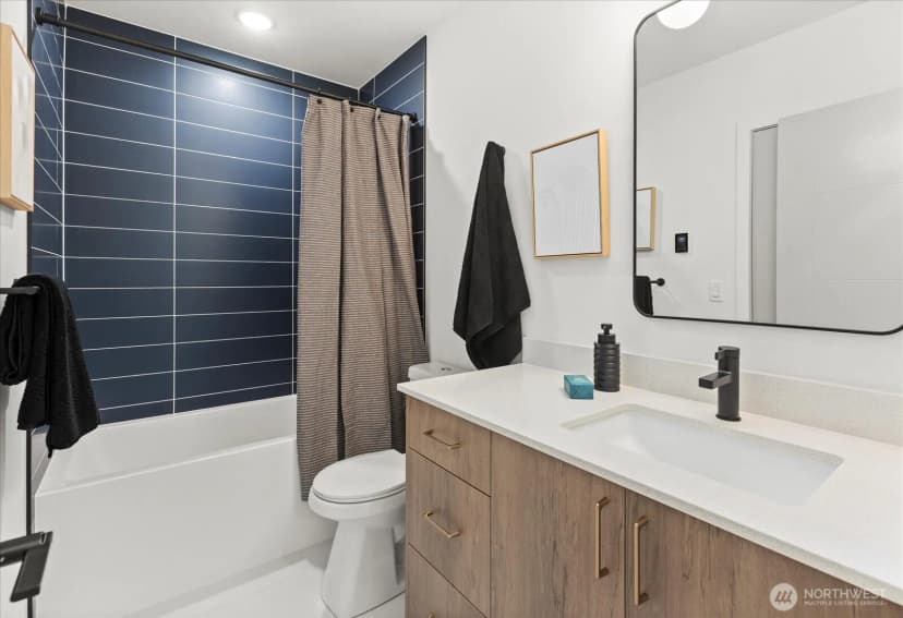 Property photo for 918 28th Avenue S #c, Seattle photo 15