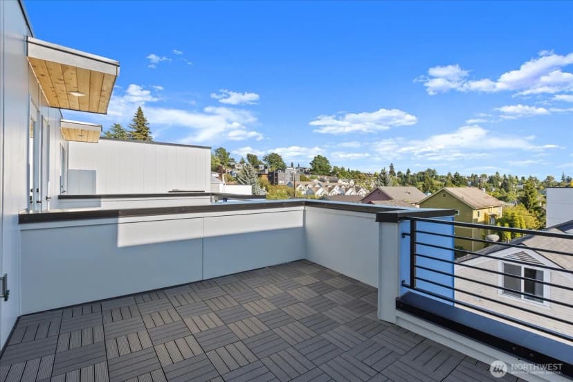 Property photo for 918 28th Avenue S #c, Seattle photo 23