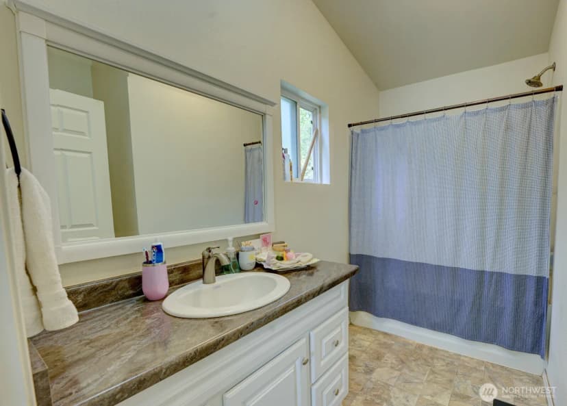 Property photo for 5315 Whiteman Road Sw, Longbranch photo 18