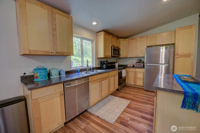 Property photo for 5315 Whiteman Road Sw, Longbranch photo 11
