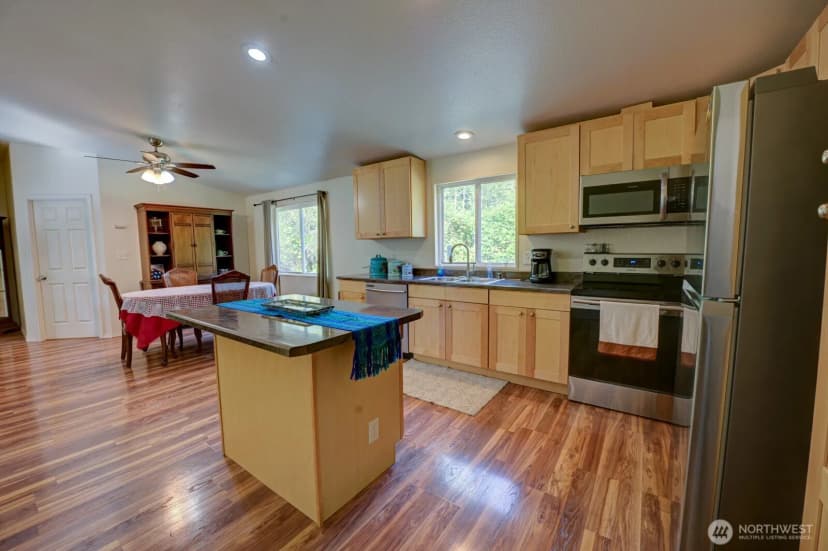 Property photo for 5315 Whiteman Road Sw, Longbranch photo 12