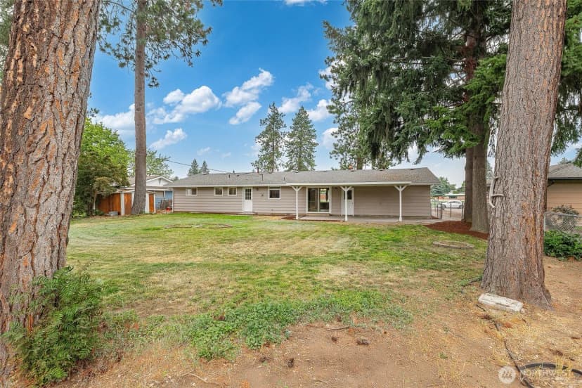 Property photo for 10718 E 18th Ave, Spokane Valley photo 24