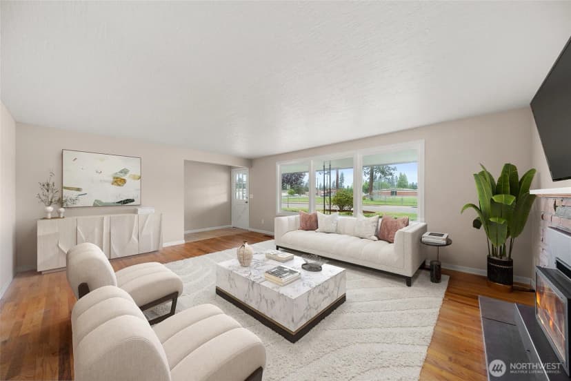 Property photo for 10718 E 18th Ave, Spokane Valley photo 4