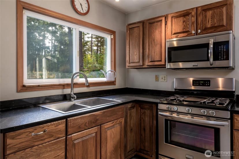 Property photo for 1085 Timber Lane, Friday Harbor photo 8