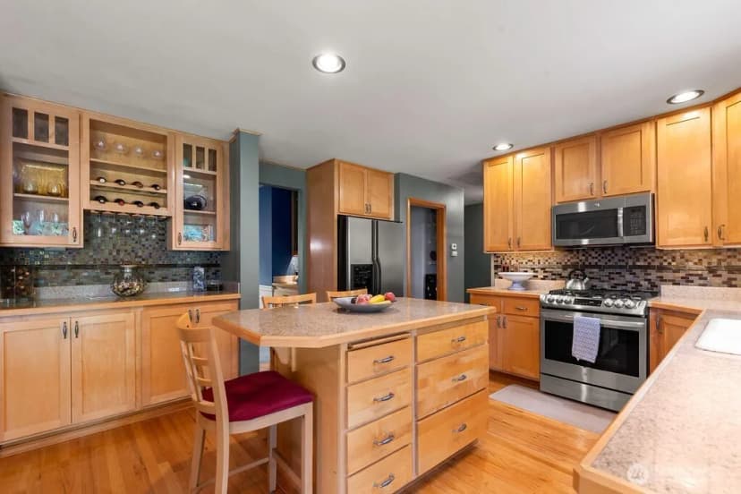Property photo for 6621 83rd Street E, Puyallup photo 10