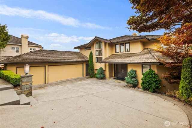 Property photo for 15309 Se 58th Street, Bellevue photo 2