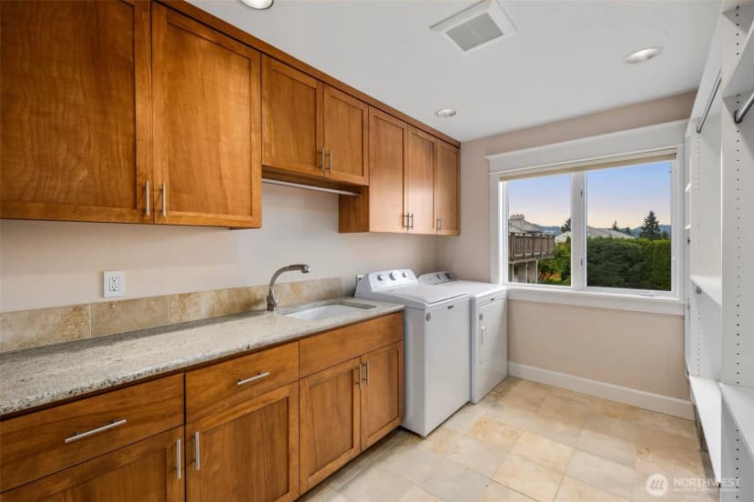 Property photo for 15309 Se 58th Street, Bellevue photo 28