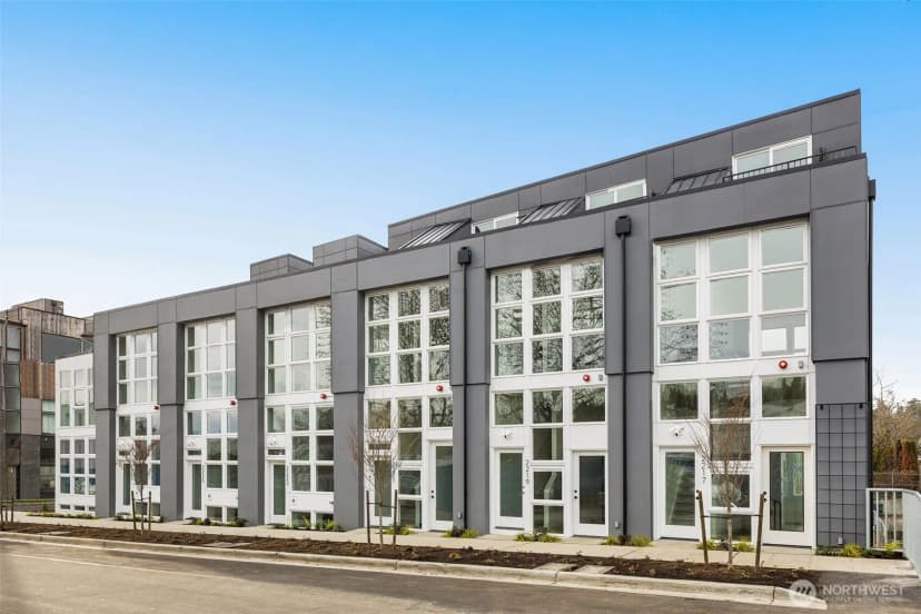 Property photo for 2225 25th Avenue S, Seattle
