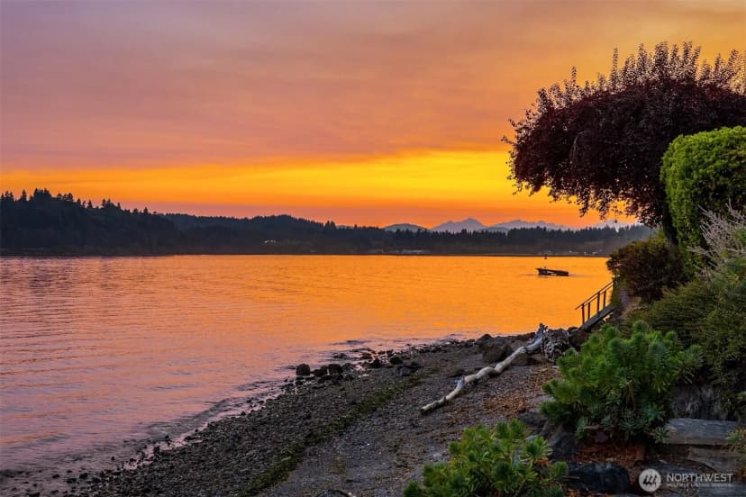 Property photo for 9889 Ne South Beach Drive, Bainbridge Island photo 37