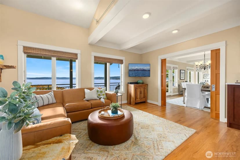 Property photo for 9889 Ne South Beach Drive, Bainbridge Island photo 12