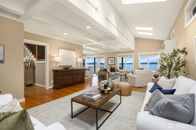 Property photo for 9889 Ne South Beach Drive, Bainbridge Island photo 5