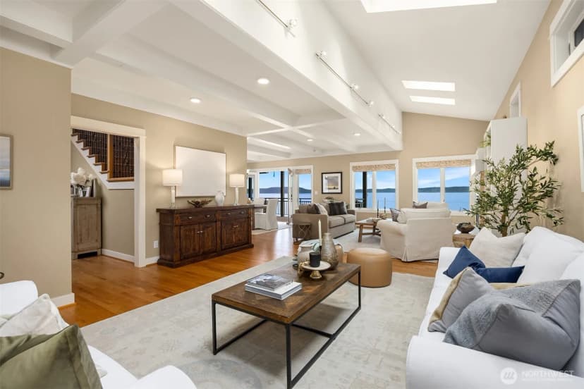 Property photo for 9889 Ne South Beach Drive, Bainbridge Island photo 5