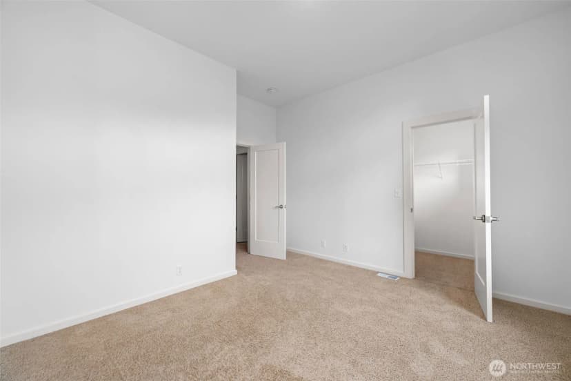 Property photo for 19225 97th Avenue S, Renton photo 31