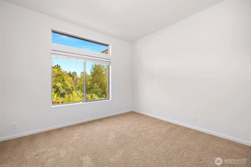 Property photo for 19225 97th Avenue S, Renton photo 30