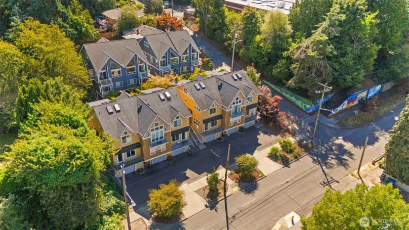 Property photo for 21 W Florentia Street, Seattle photo 29