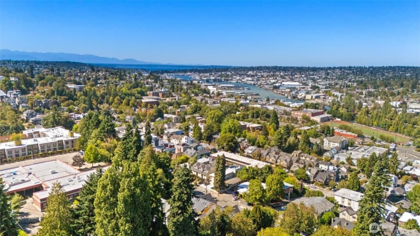 Property photo for 21 W Florentia Street, Seattle photo 31