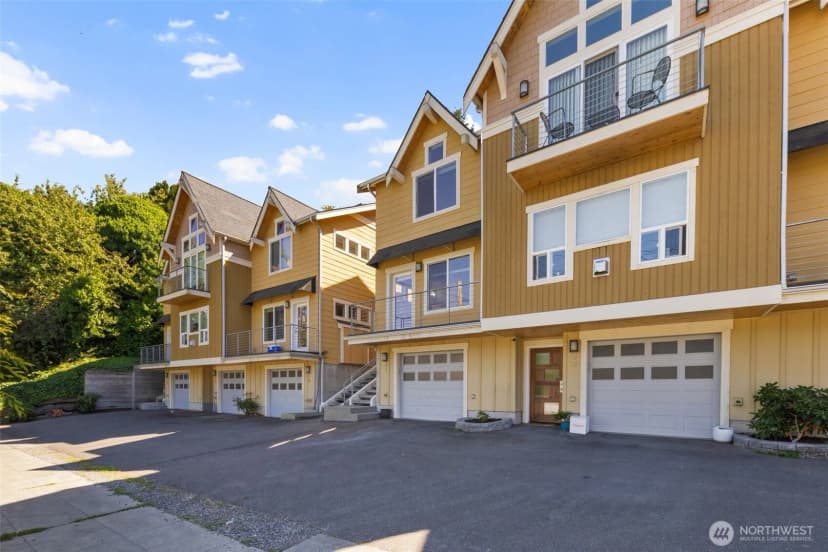 Property photo for 21 W Florentia Street, Seattle photo 28