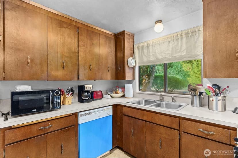 Property photo for 4014 Wiggins Road Se, Olympia photo 14